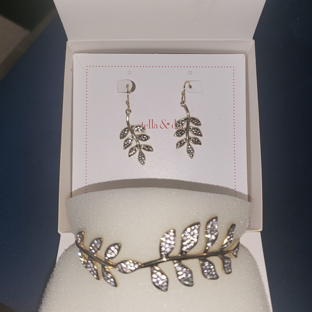 Stella & Dot Ivie Bangle and Earrings